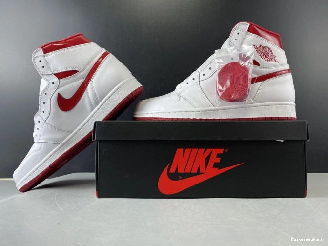 MaikeSneakers Red Retro 1 (2017) Air Metallic 555088-103 Jordan 0725